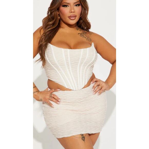 Fashion Nova Beige True Textured Skirt Set Size 2x - Picture 1 of 10
